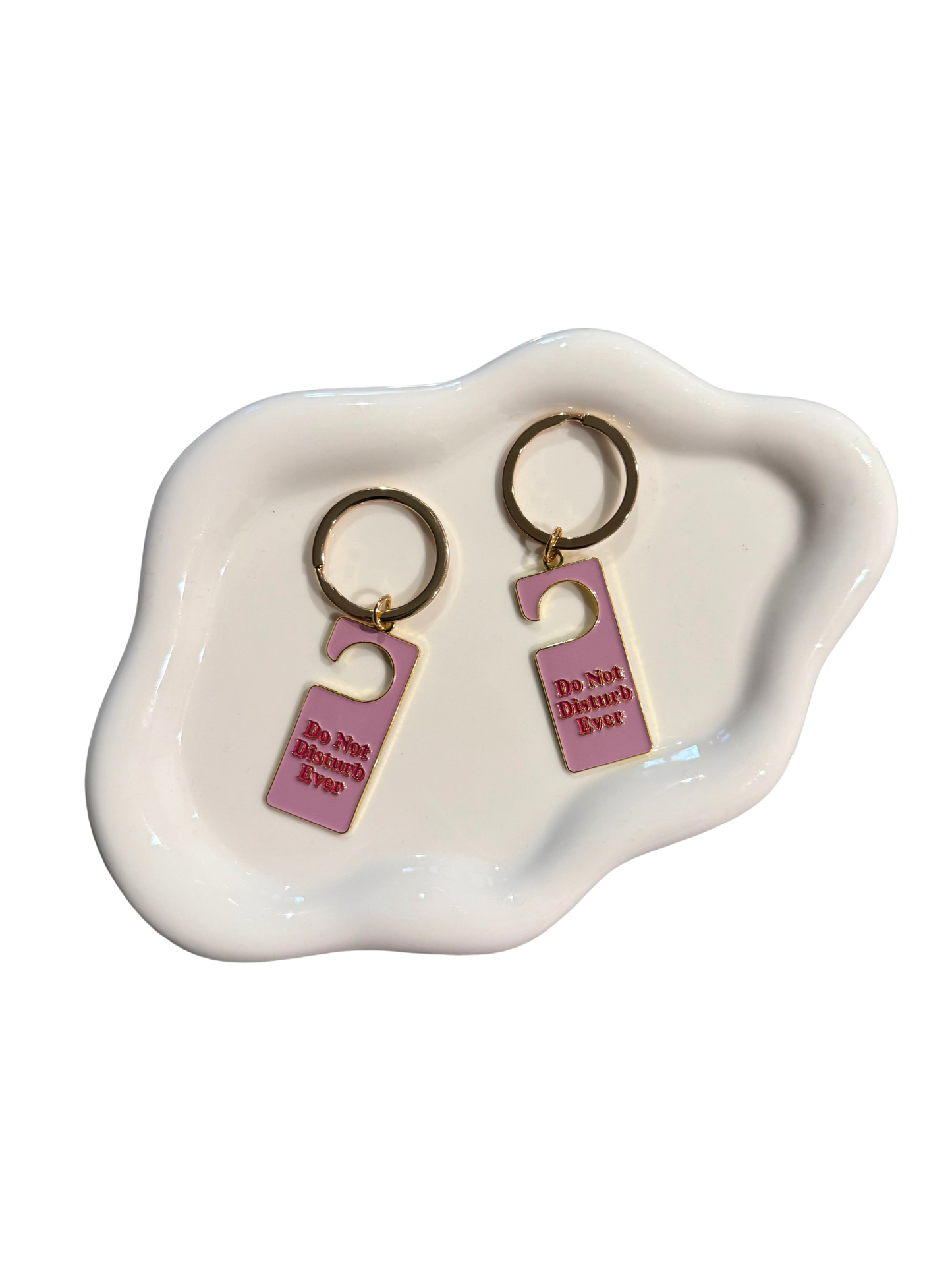 Do not disturb enamel keychain